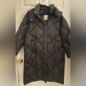 A&F Black Quilted Puffer Jacket